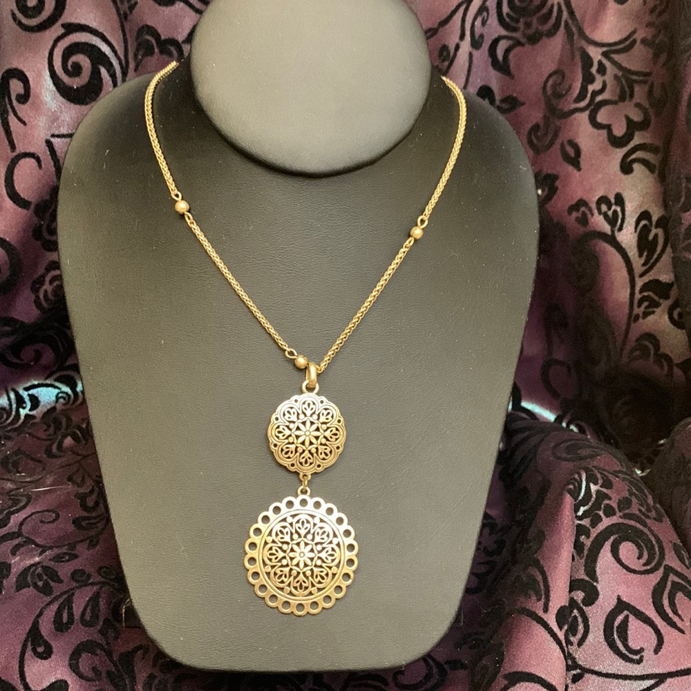 LUCKY BRAND GOLD NECKLACE